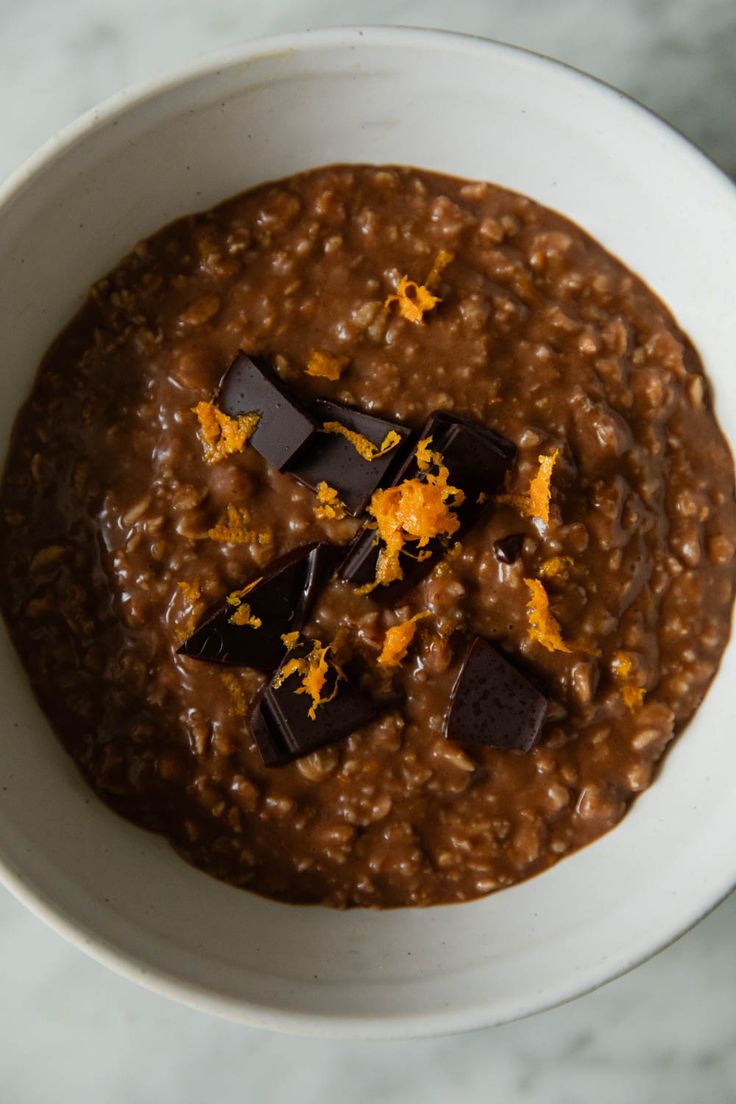 CHOCOLATE BLOOD ORANGE OVERNIGHT OATS