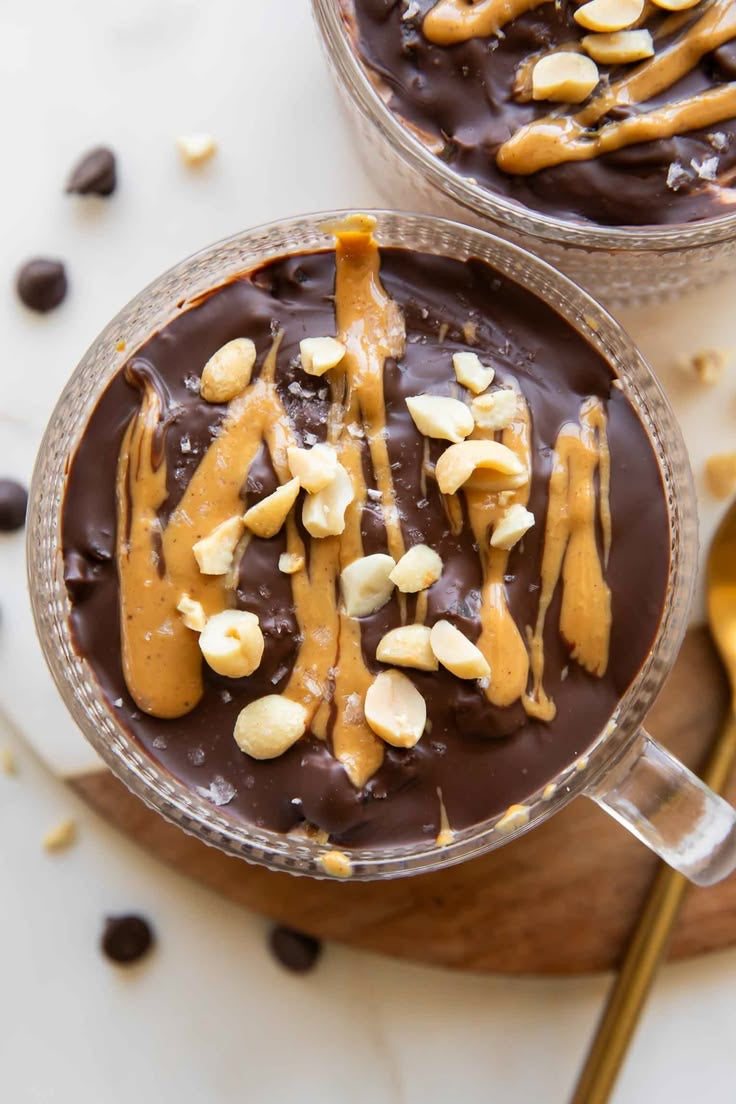 Overnight Snickers Protein Oats