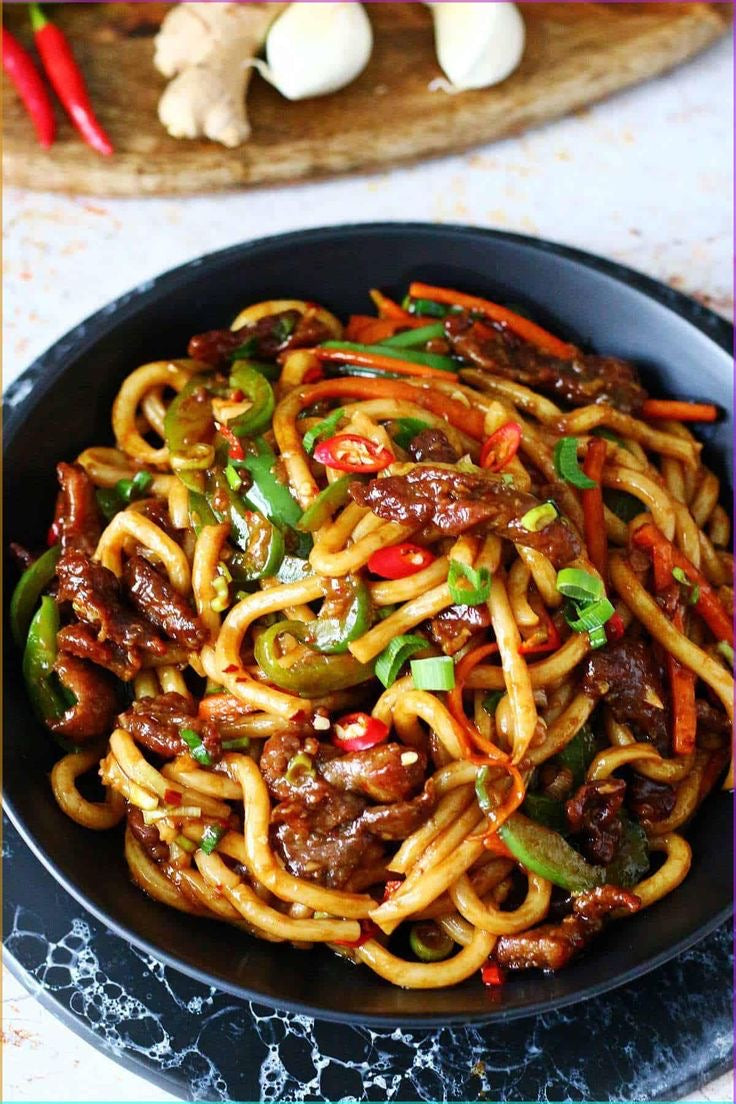 MONGOLIAN BEEF NOODLES
