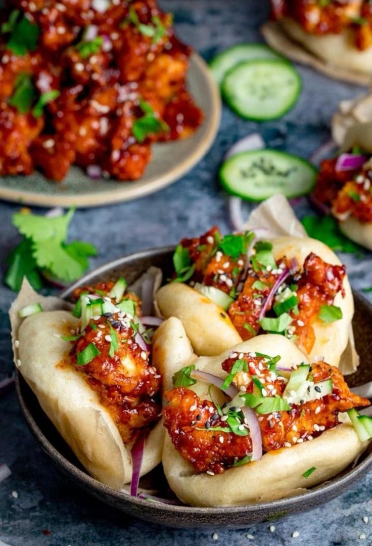 HOT SESAME CHICKEN BAO